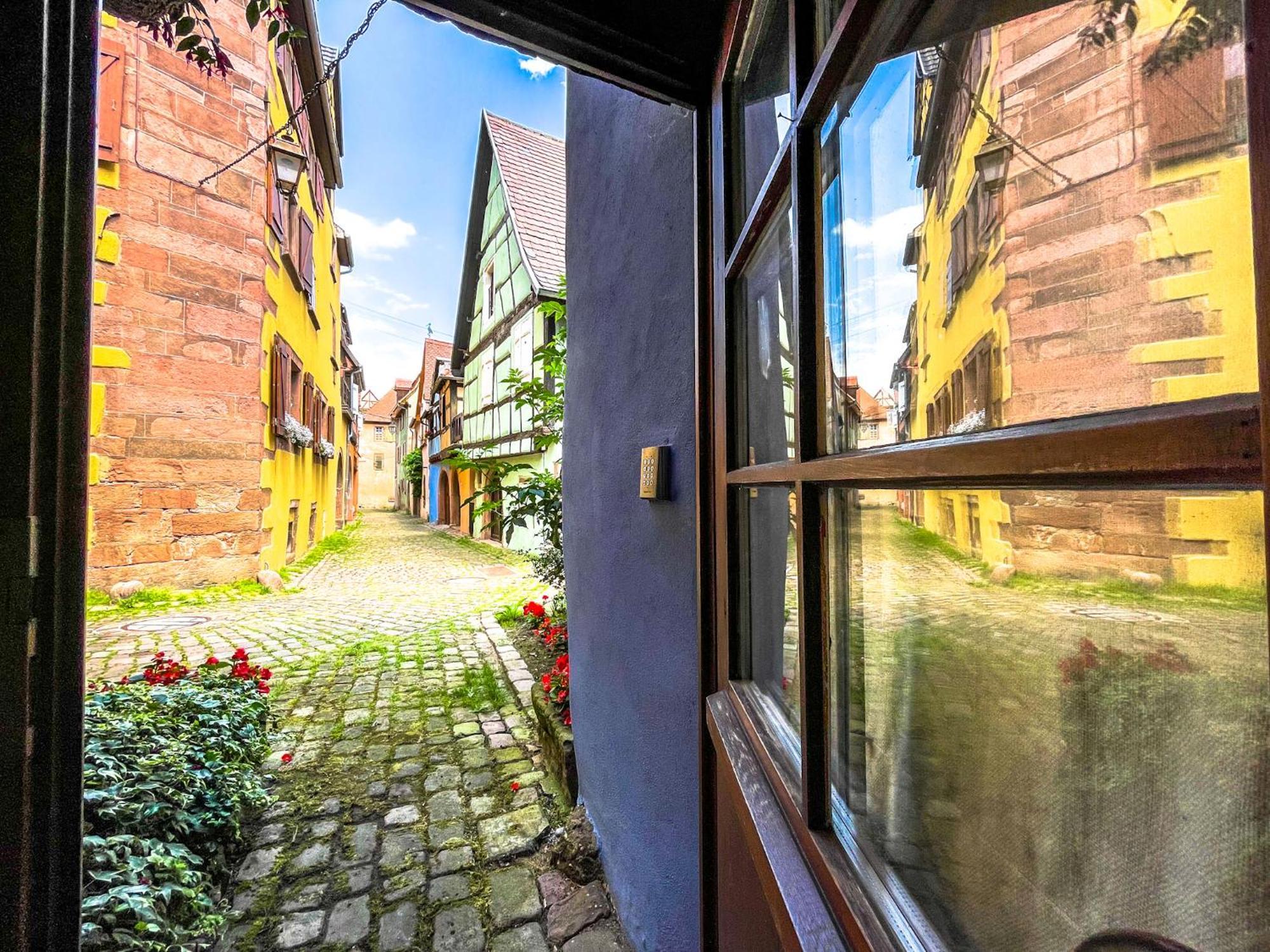 La Maison Bleue - Historic House In The Heart Of Riquewihr Exterior foto
