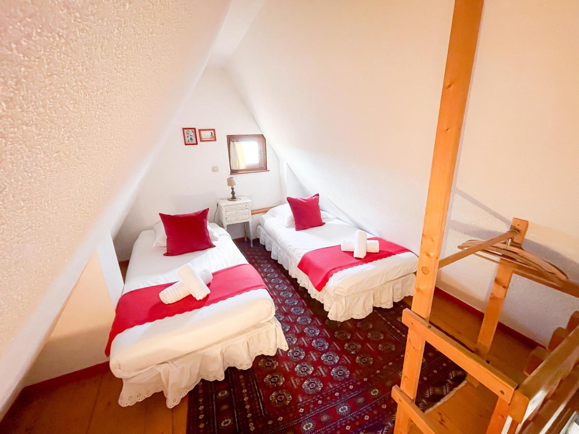 La Maison Bleue - Historic House In The Heart Of Riquewihr Exterior foto